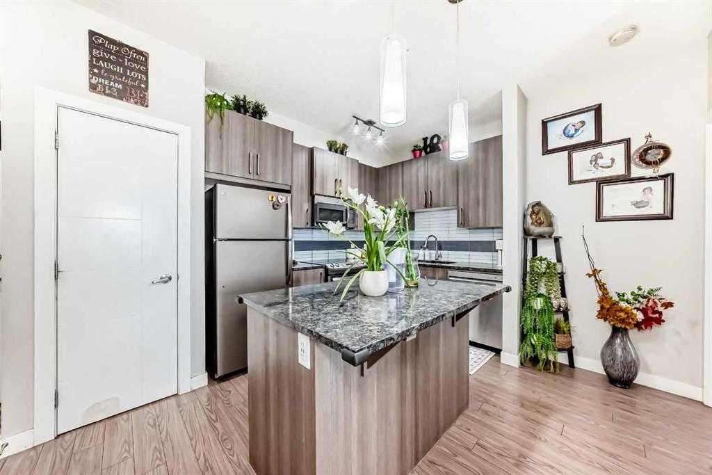 Picture for 308, 12 Sage Hill Terrace NW