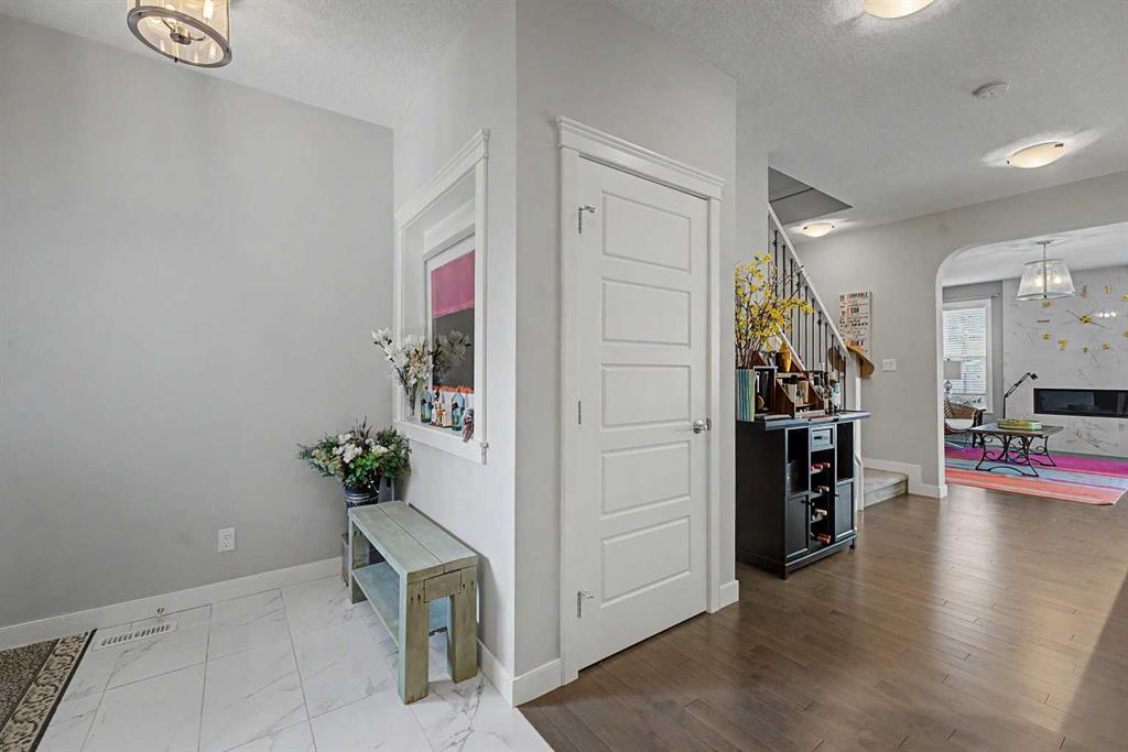 Picture for 605 Nolan Hill Boulevard NW