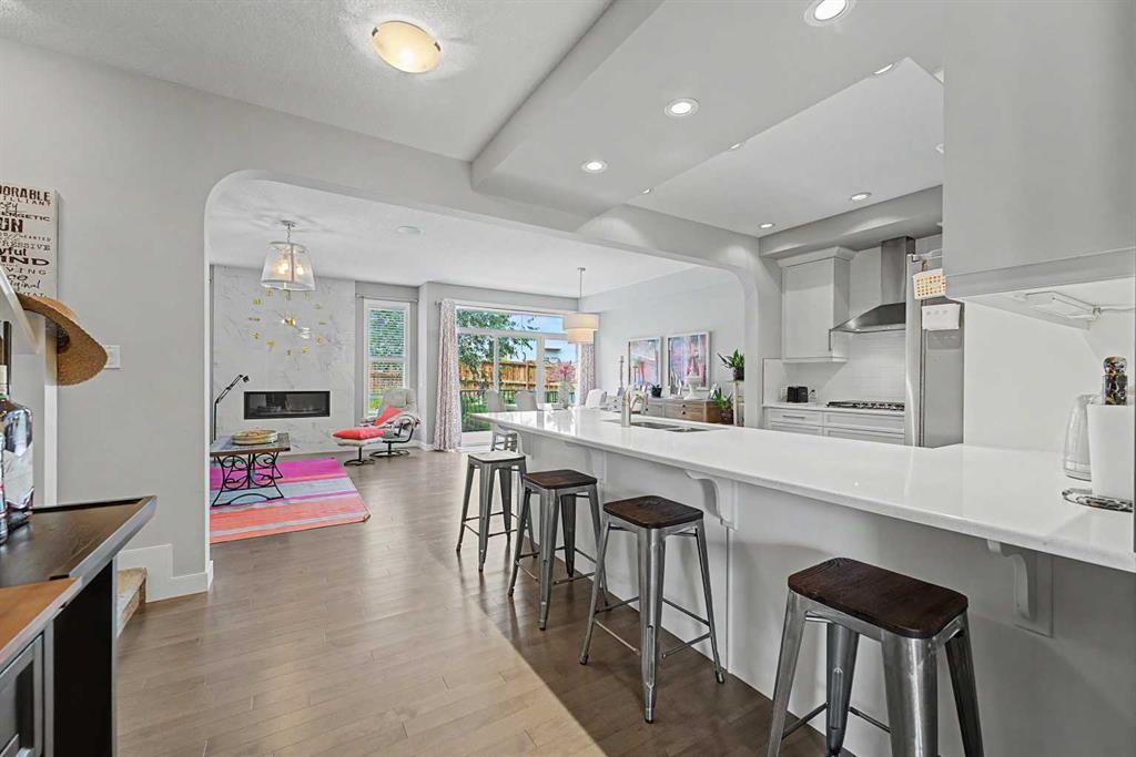 Picture for 605 Nolan Hill Boulevard NW