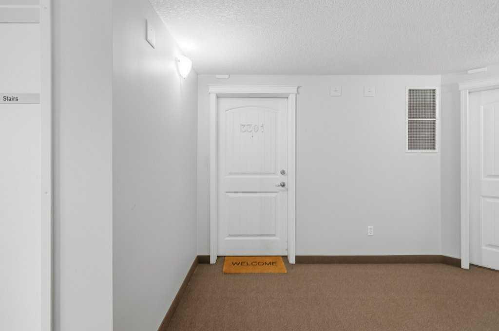 Picture for 3301, 10 Country Village Park NE