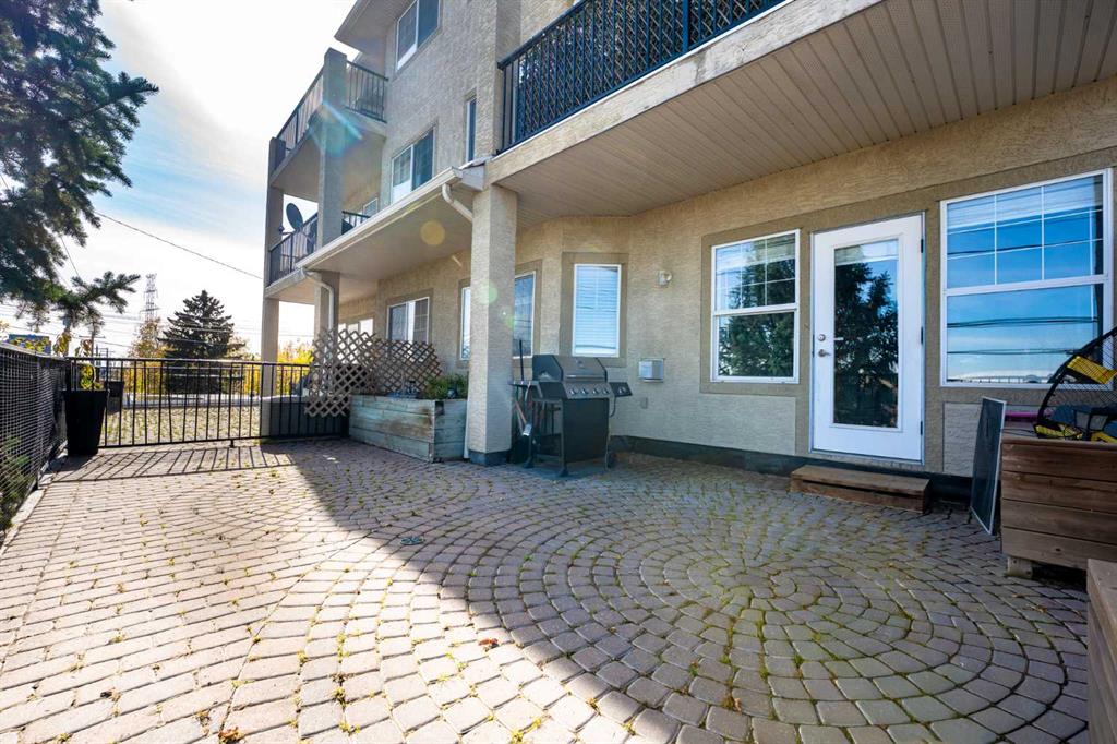 Picture for 103, 4718 Stanley Road SW