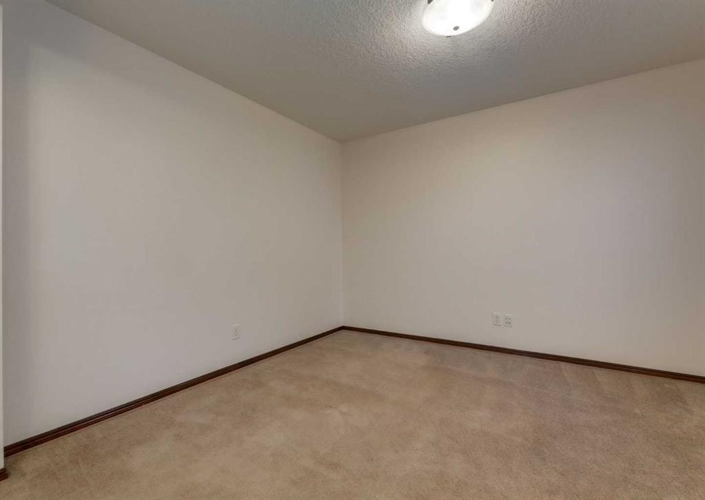 Picture for 424 Hidden Creek Boulevard NW