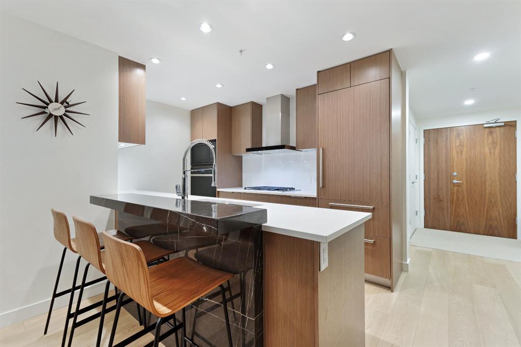 Picture for 104, 128 Waterfront Court SW