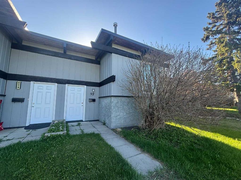 Picture for 92 Queen Isabella Close SE