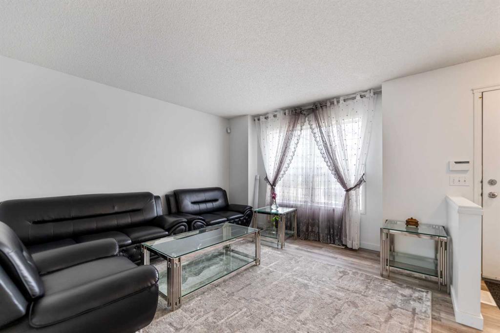 Picture for 50 Taravista Gardens NE