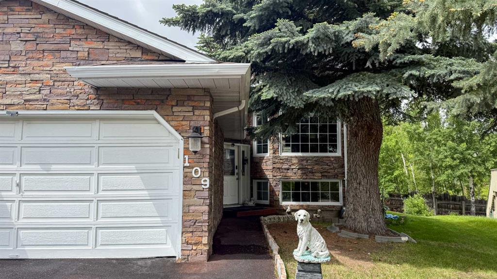Picture for 109 Edgebrook Gardens NW