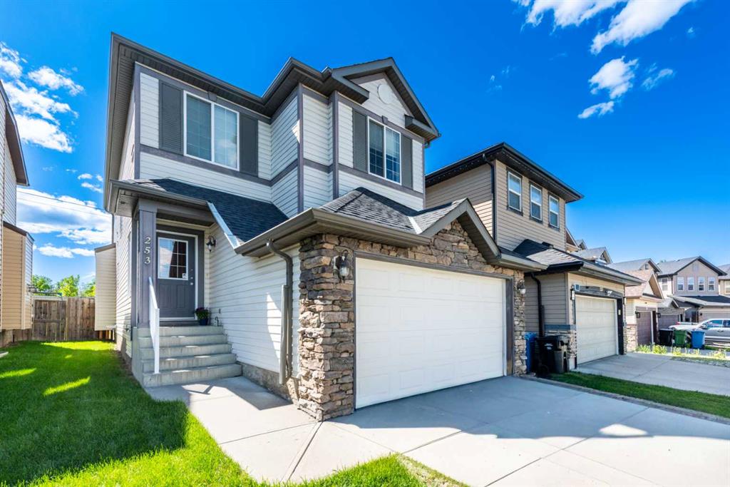 Picture for 253 Bridleridge View SW
