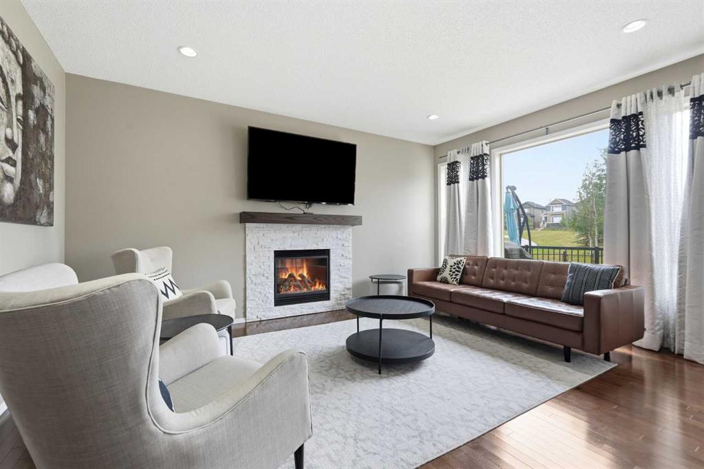 Picture for 79 Nolanfield Court NW