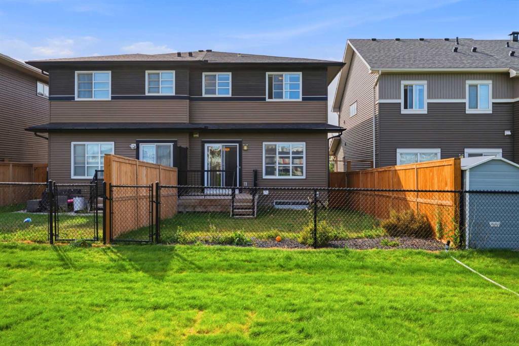 Picture for 186 Carringvue Park NW