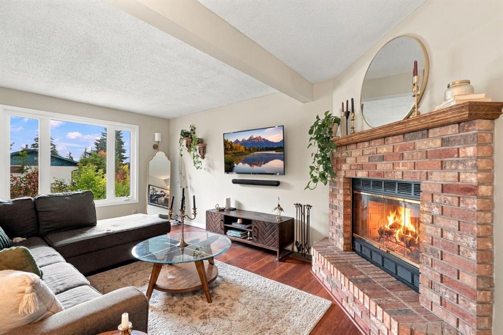 Picture for 194 Rundleview Close NE