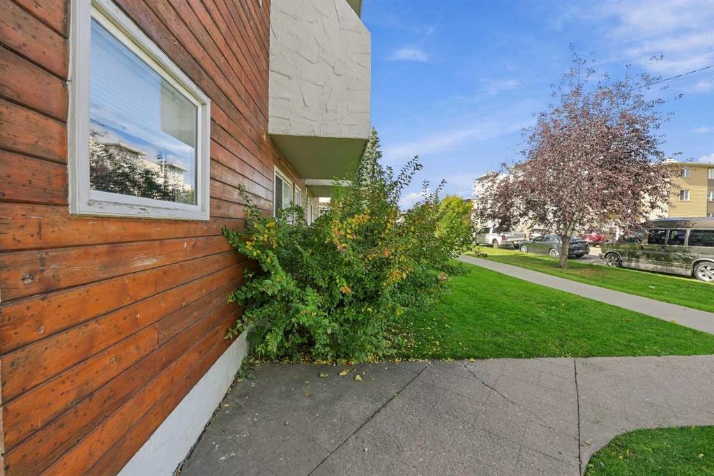 Picture for 6, 1905 11 Avenue SW