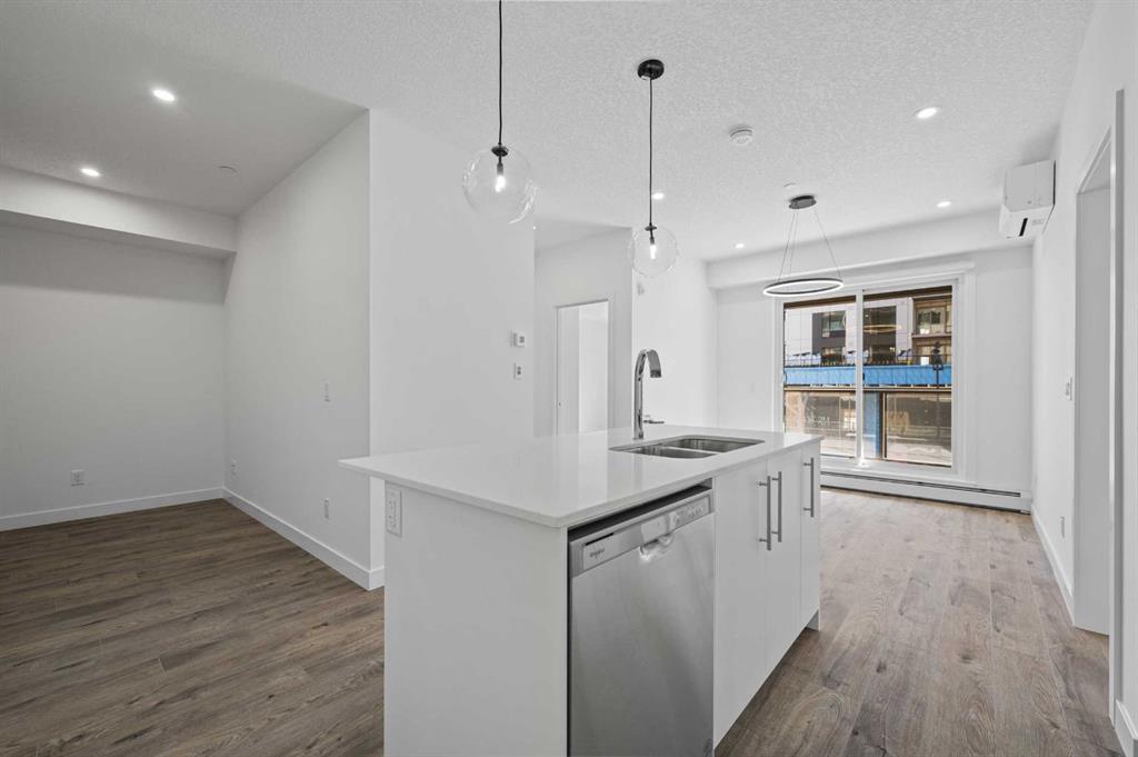 Picture for 315, 8370 Broadcast Avenue SW