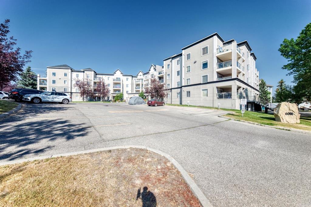 Picture for 319, 6000 Somervale Court SW
