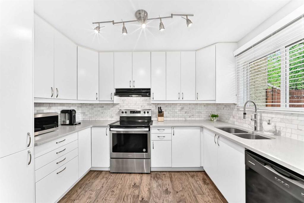 Picture for 77 Edgeford Way NW