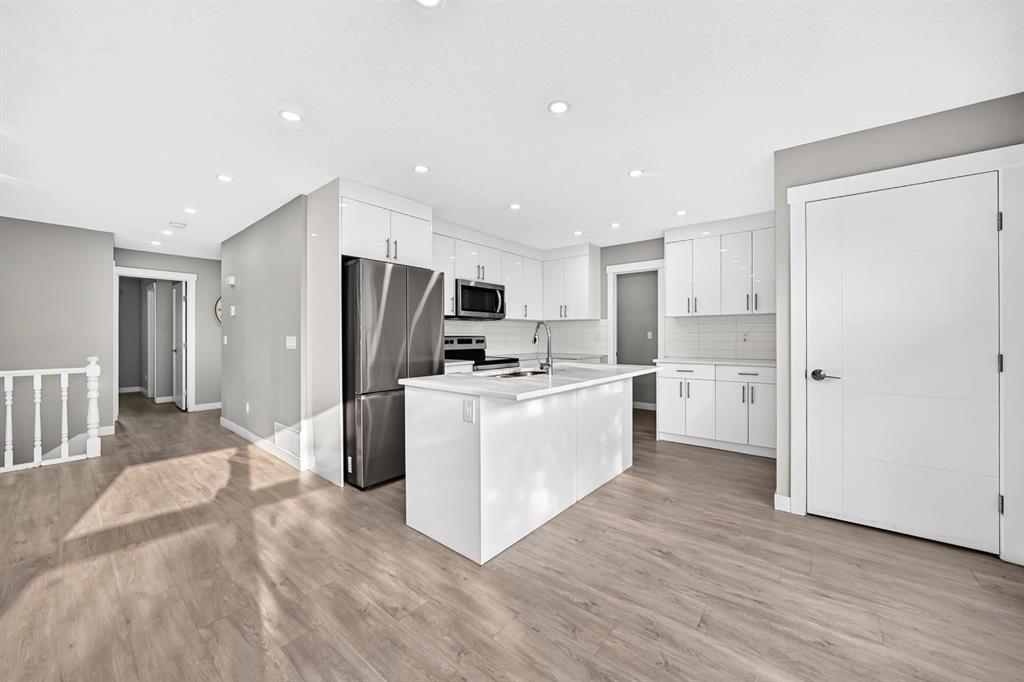 Picture for 2703 60 Street NE