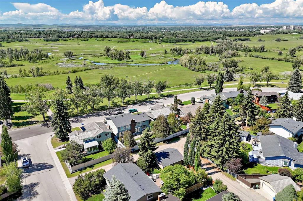 Picture for 316 Parkland Way SE