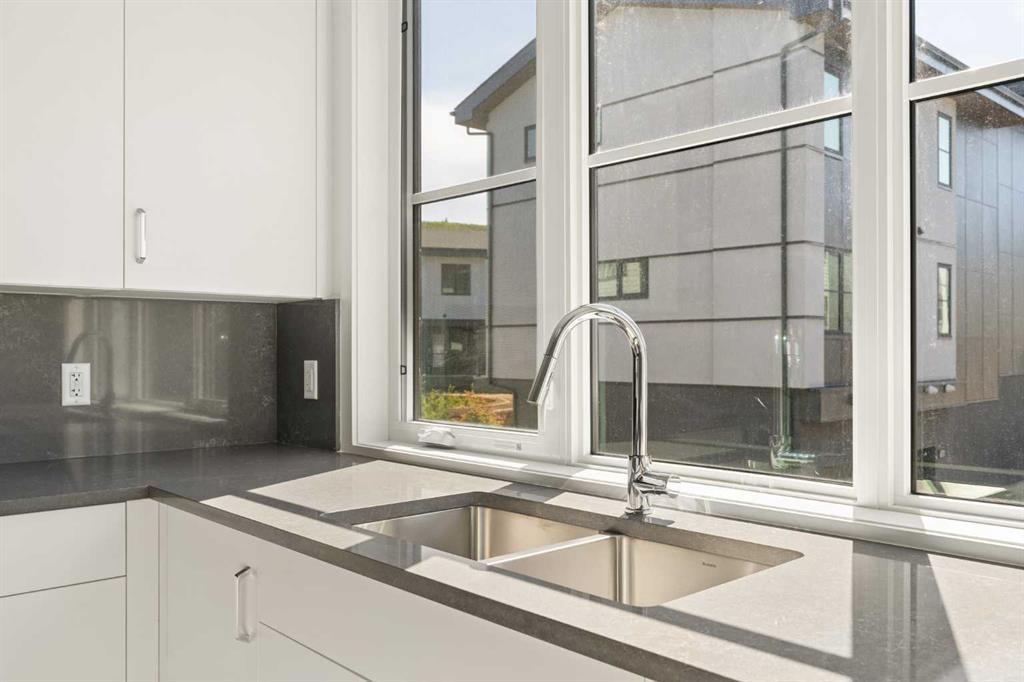 Picture for 401, 1453 Na'a Drive SW