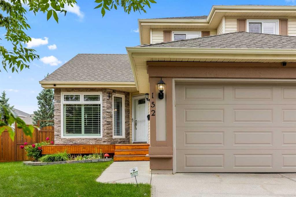 Picture for 152 Douglas Glen Mews SE