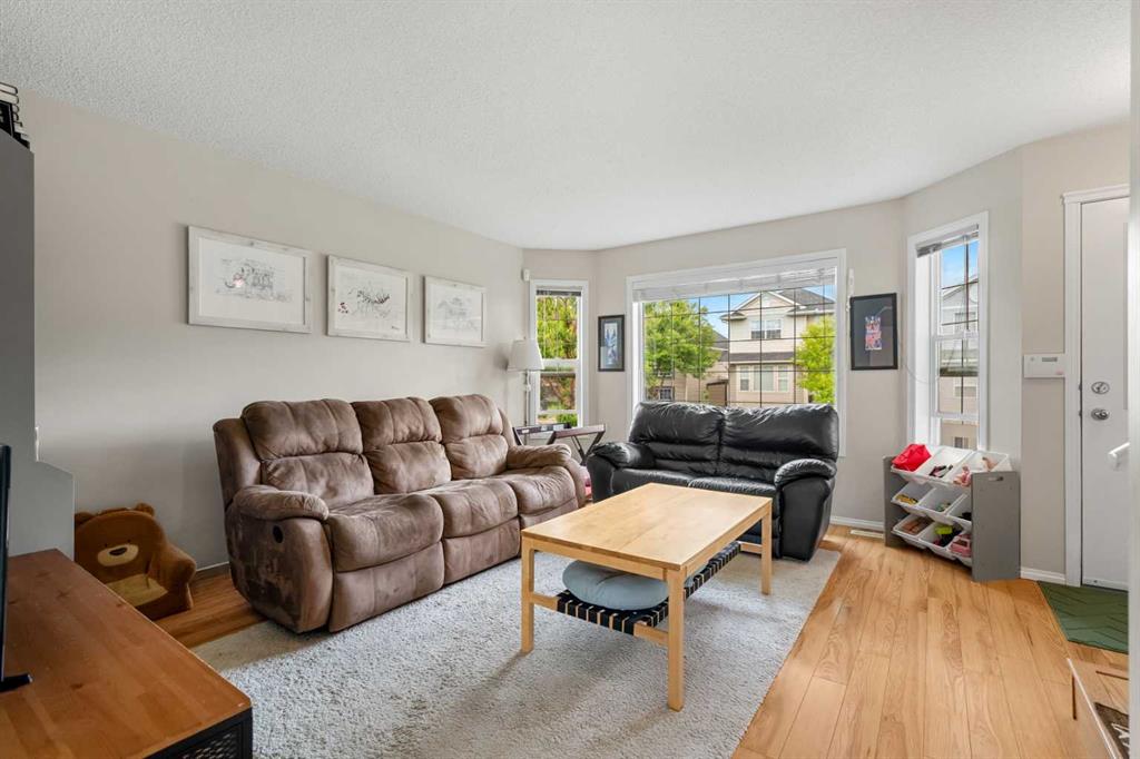 Picture for 172 Citadel Bluff Close NW