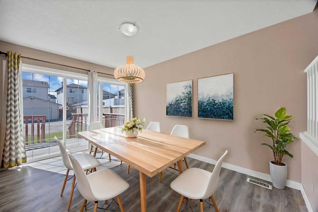 Picture for 65 Taralake Terrace NE