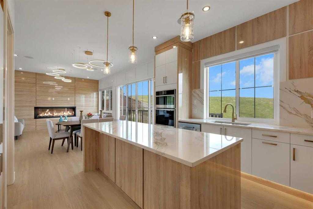 Picture for 230 Royal Birch View NW