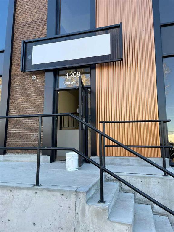 Picture for 11, 1209 38 Avenue NE