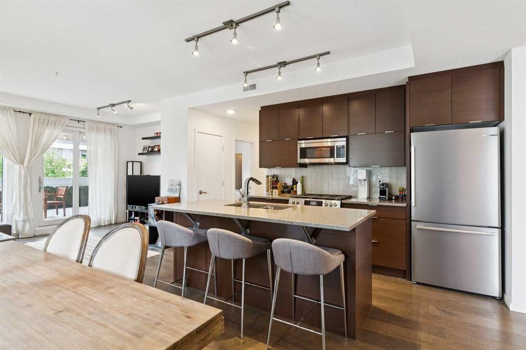 Picture for 219, 1719 9A Street SW
