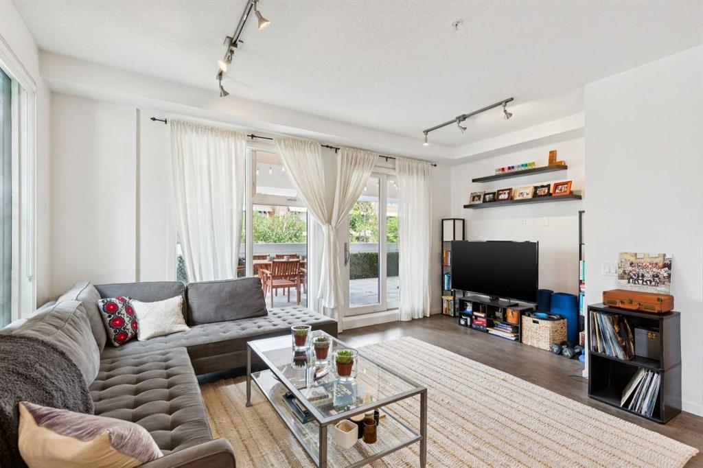 Picture for 219, 1719 9A Street SW