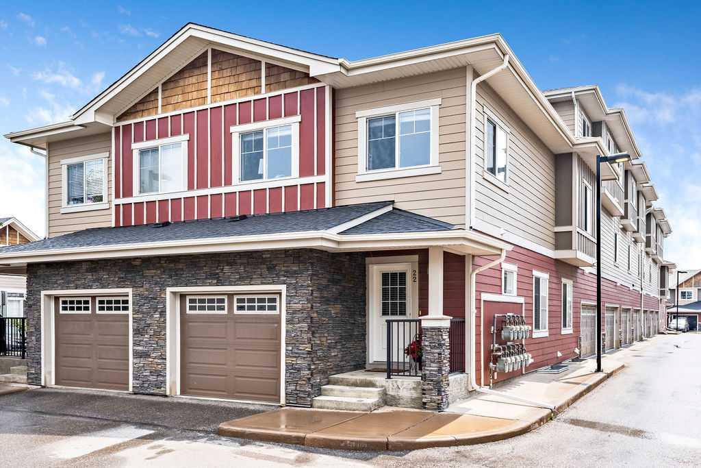 Picture for 22 West Coach Manor SW