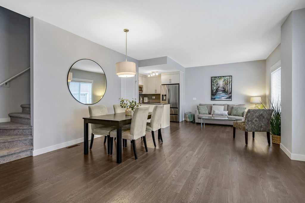 Picture for 22 West Coach Manor SW