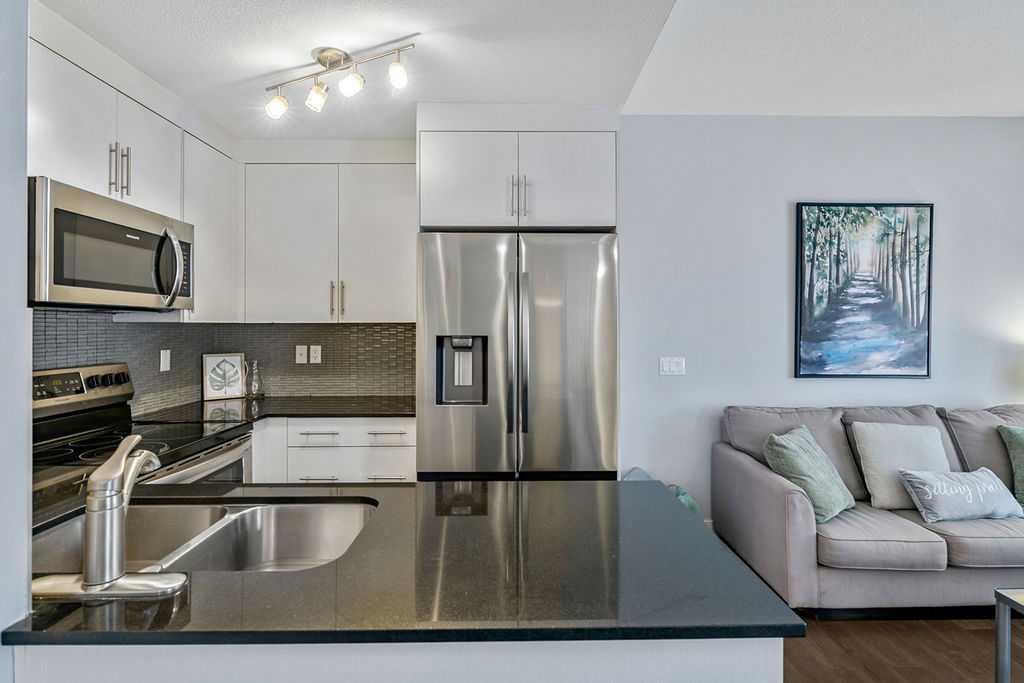 Picture for 22 West Coach Manor SW