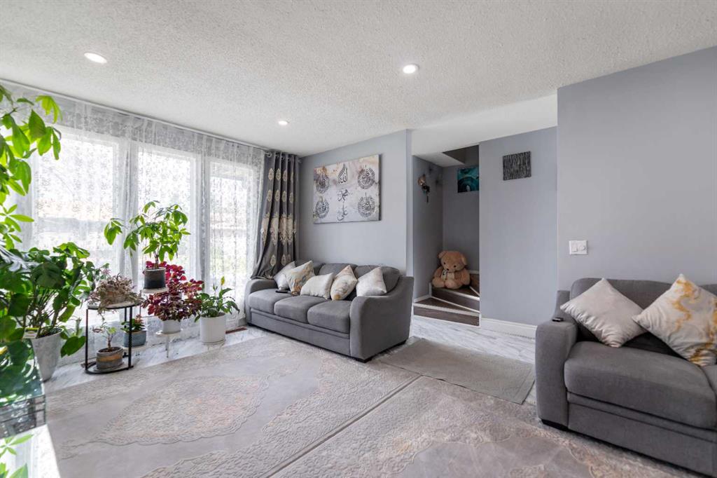 Picture for 35 Templemont Drive NE