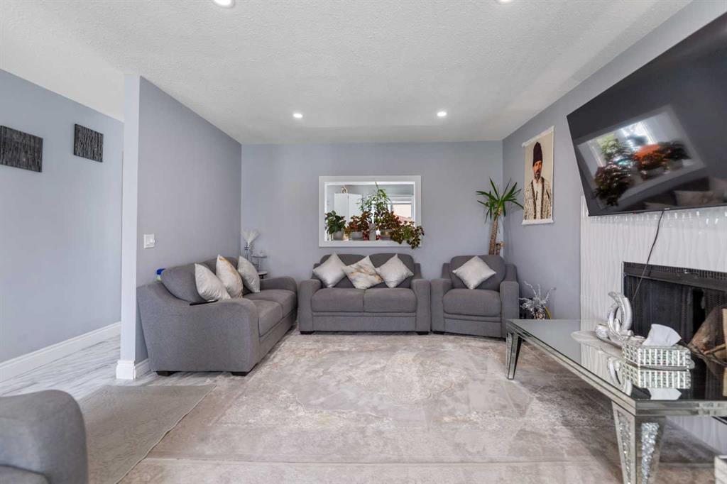 Picture for 35 Templemont Drive NE