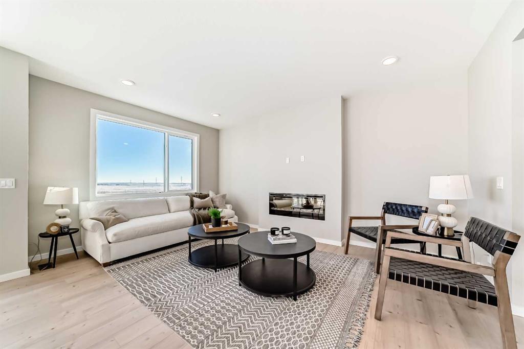 Picture for 153 Rangeview Path SE