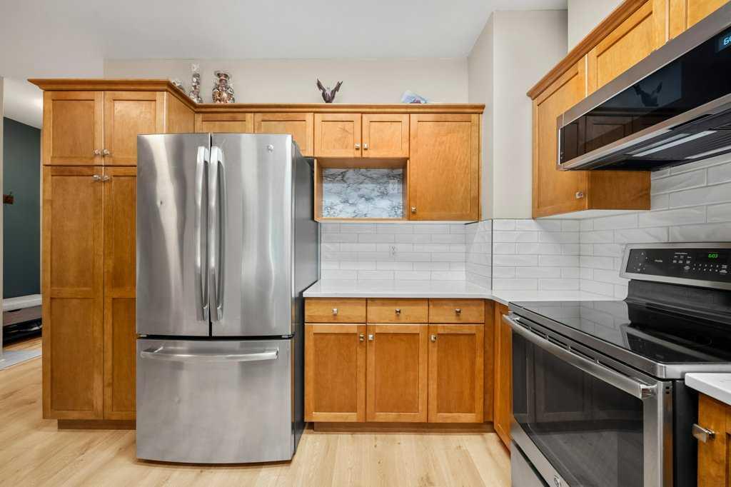 Picture for 1204, 720 Willowbrook Road NW