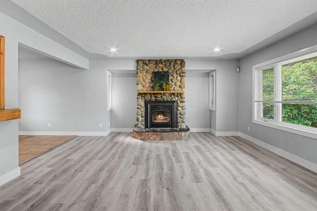 Picture for 18 Collingwood Place NW