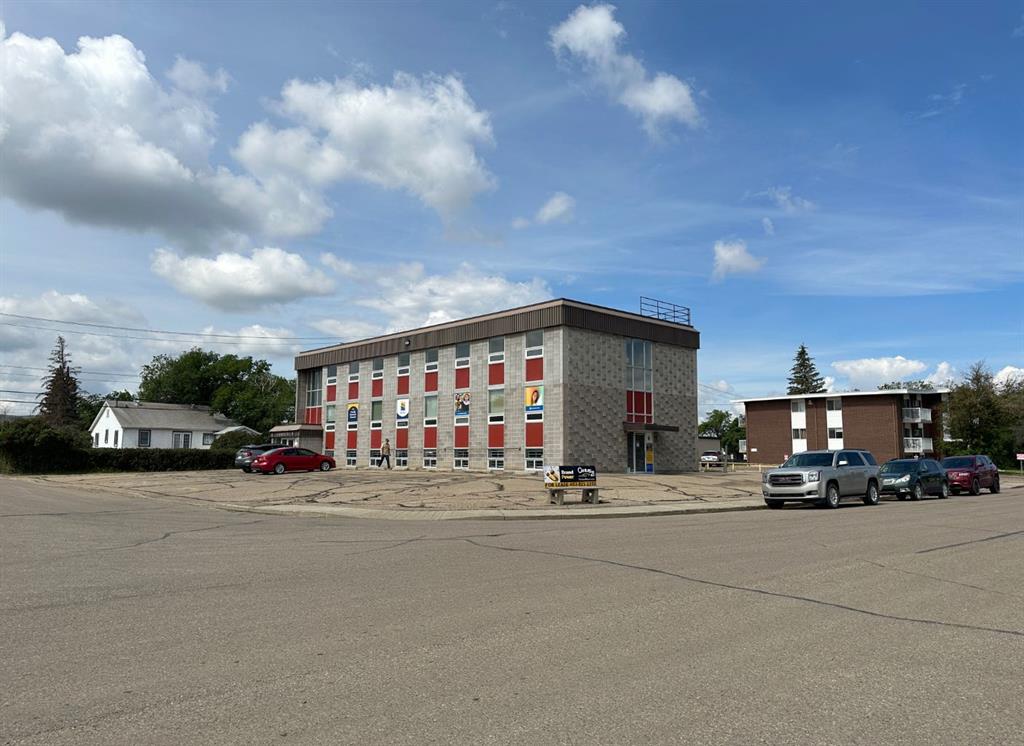 Picture for 601 7 Street E