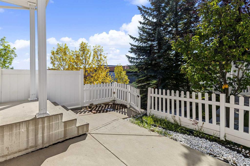 Picture for 10 Tuscany Court NW