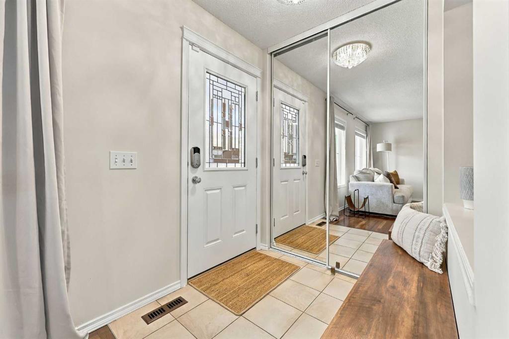 Picture for 124 Inverness Rise SE
