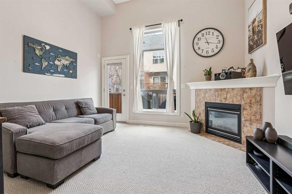 Picture for 324 Bridlewood Lane SW