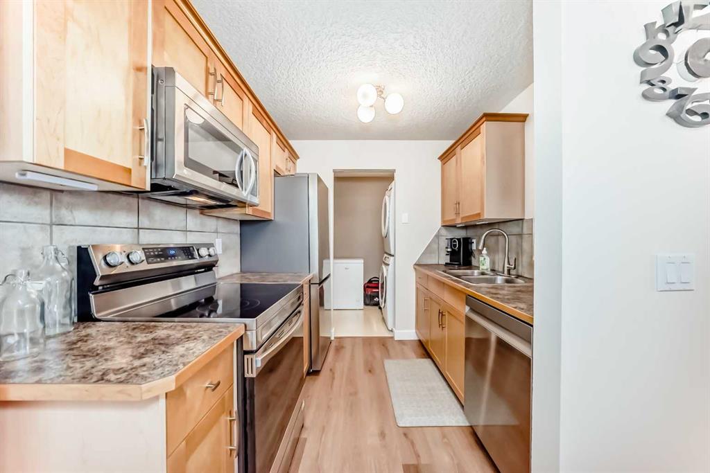 Picture for 3207, 13045 6 Street SW