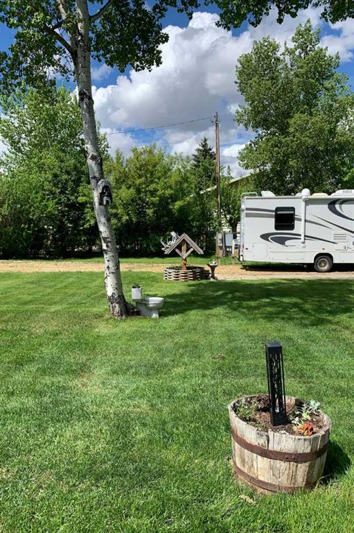 Picture for 56, 40421 Range Road 10  
