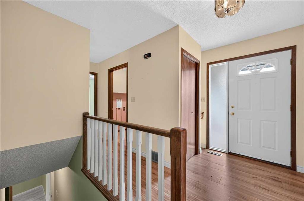 Picture for 714 9 Avenue SE