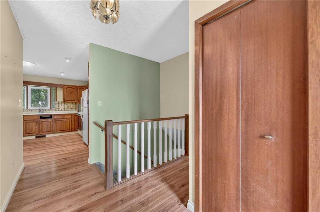 Picture for 714 9 Avenue SE