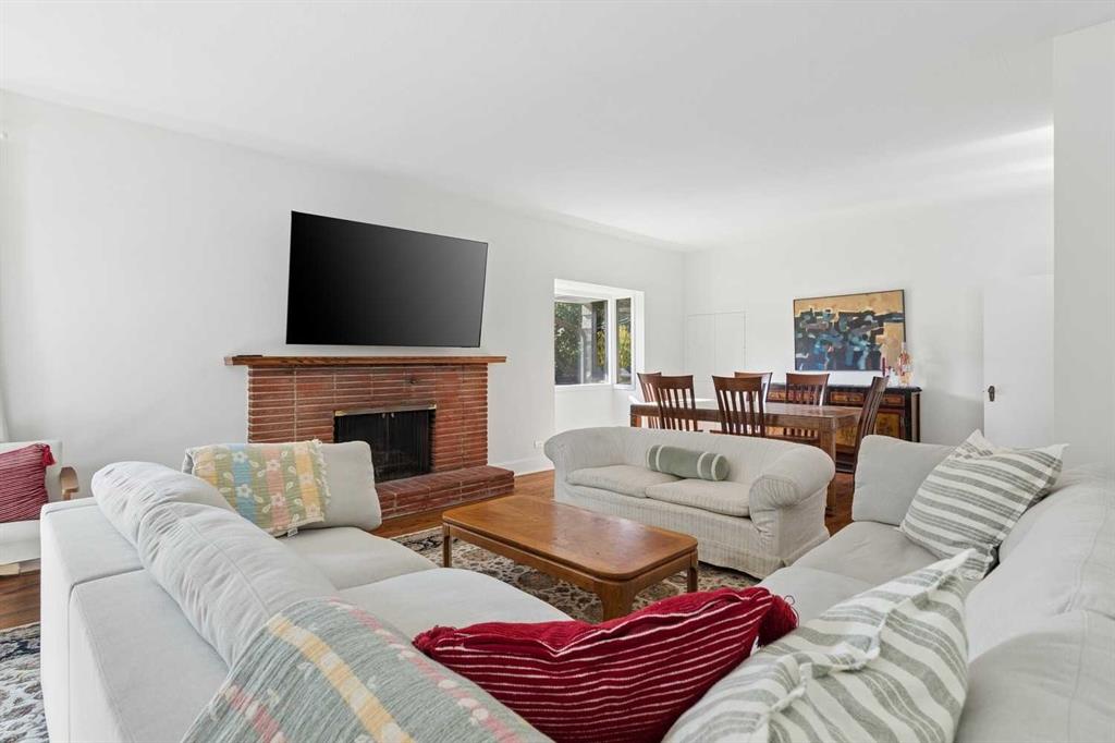 Picture for 3025 Roxboro Glen Road SW