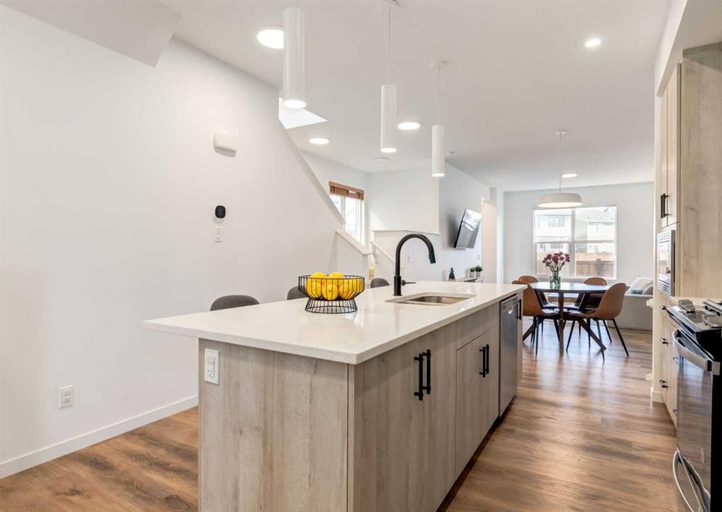 Picture for 1041 Mahogany Boulevard SE