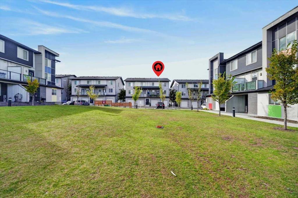 Picture for 204, 235 Redstone Walk NE