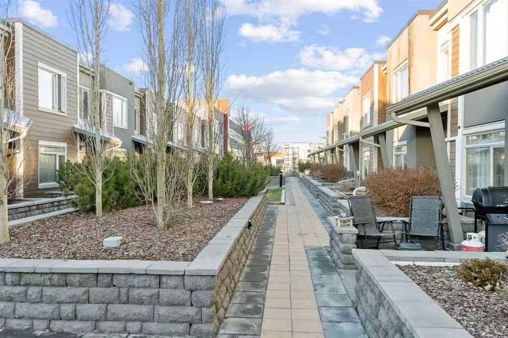 Picture for 216, 10 Westpark Link SW