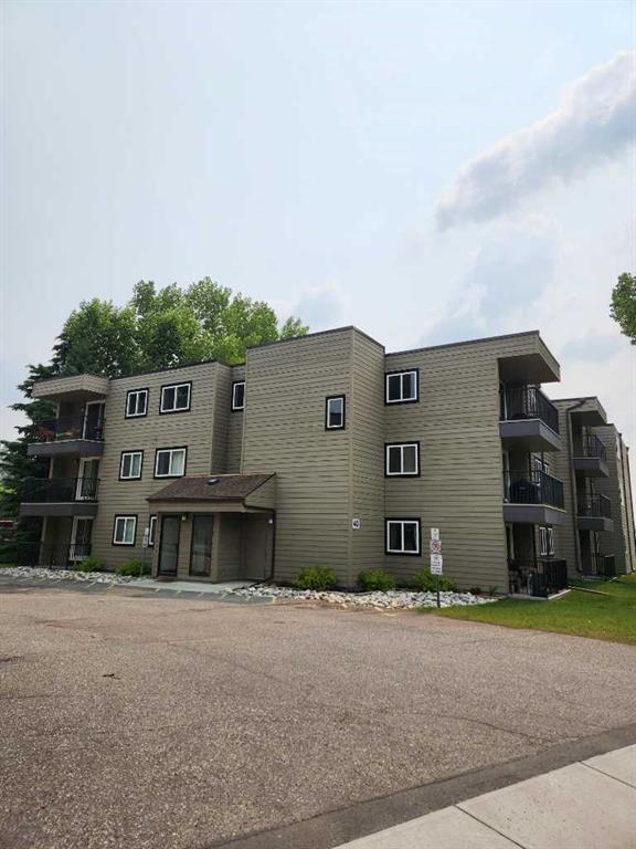 Picture for 201, 40 Glenbrook Crescent 