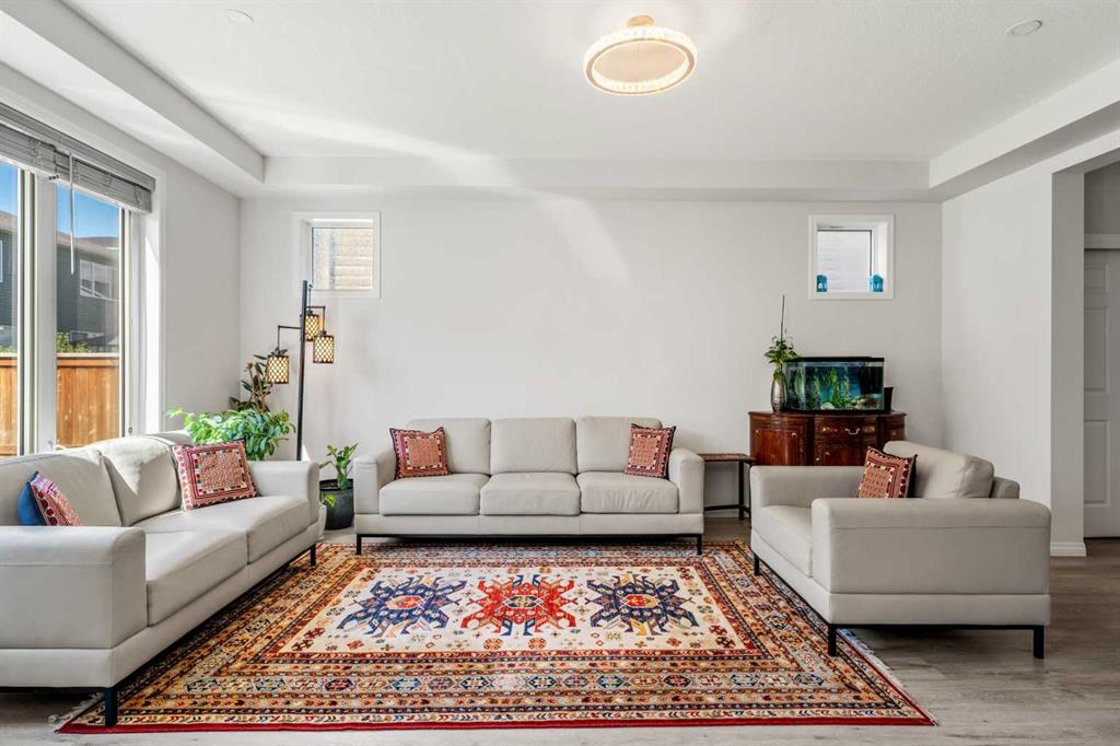 Picture for 192 Carrington Crescent NW